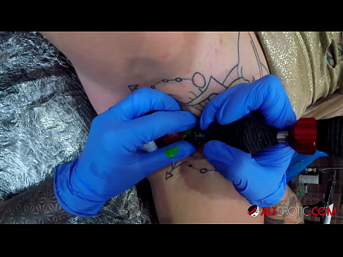 ❤️ Extremely tattooed hottie Sully Savage has a tattoo on her clitoris ️❌ Porn video at en-gb.psi-mass.ru ❌